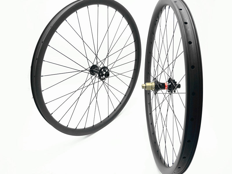 DCB JK Junior Kids 24er or 26er Carbon MTB Wheels with Novatec