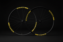 Load image into Gallery viewer, DCB 29er Carbon MTB Wheels XC/Trail DT240 Ratchet EXP Hubs