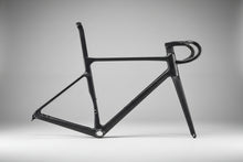 Load image into Gallery viewer, DCB RDU700 Specialized Tarmac Style Ultralight Disc Brake Road Frame, UDH