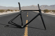 Load image into Gallery viewer, DCB RDU700 Specialized Tarmac Style Ultralight Disc Brake Road Frame, UDH