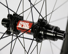 Load image into Gallery viewer, DCB 29er Carbon MTB Wheels XC/Trail DT240 Ratchet EXP Hubs - DIY Carbon Bikes